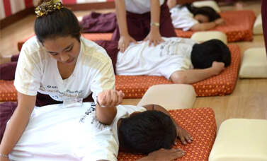 Clovis-Thai-Massage